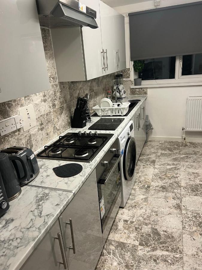 Accu Care Apartment London Eksteriør billede